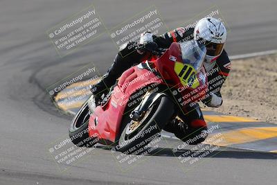 media/Nov-05-2022-SoCal Trackdays (Sat) [[f8d9b725ab]]/Turns 9 and 8 (1050am/